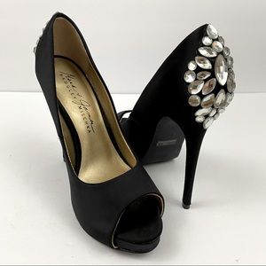 Badgley Mischka Satin Black Rhinestone Heels Sz7.5